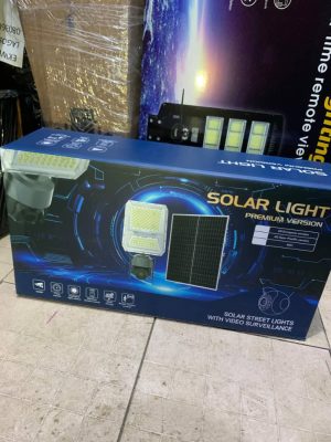 SOLAR STREET LIGHTS WITH VIDEO SURVEILLANCE PREMIUM VERSION
